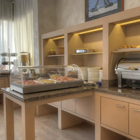 Hotel Garni Losanna 3*